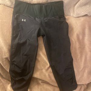 Under Armor athletic mid length pants
